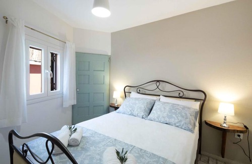 Doukades House | Alia house