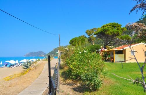 Agios Gordios House | Beachfront holiday House yannis on Agios Gordios beach in Corfu