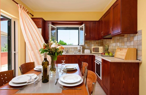 Dassia Villa | Deluxe Villa Rose with Private Pool