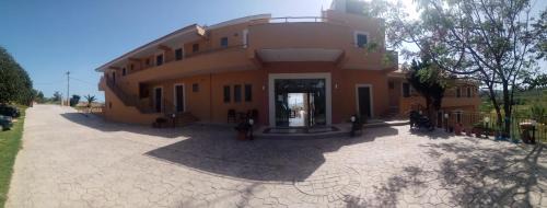 Pylos-Nestoras Apartment | Finiki Plaza