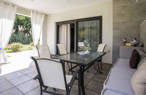 Kassandra House | #FLH - Pampa Grass House, Posidi