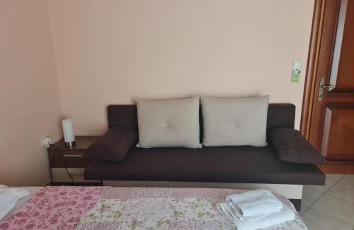 Drama House | Giota's house-free parking