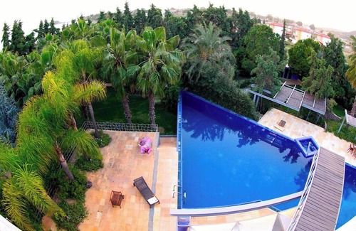 Eretria Villa | Homerez - Luxurious Villa in Eretria with Private Pool