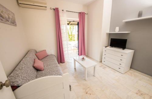 Lefktron Apartment | Ifigenia's Apartments