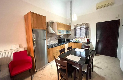 Nea Iraklitsa Apartment | Panoramic view and silence in Iraklitsa