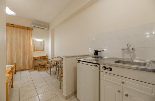 Laganas Apartment | Pink Panther Studios & Apartments