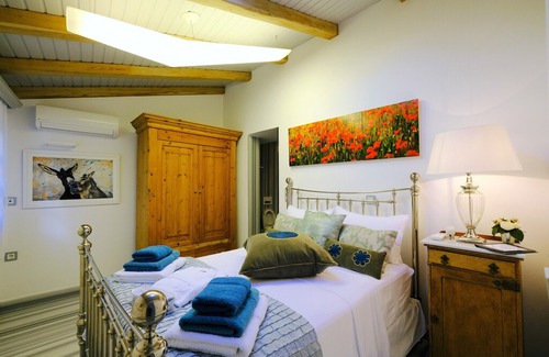 Myrina Hotel | Rosemary Room - Limnos Experience
