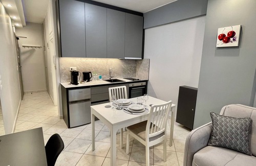 Thessaloniki City Centre Apartment | Superior Suite Zotos Luxury Studios & Apartments