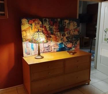 Marousi Apartment | Ήσυχο διαμέρισμα στην αγορά