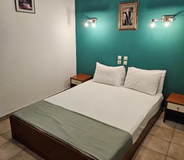 Kamena Vourla Hotel | Πανθεον