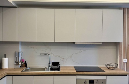 Ioannina Apartment | Το BO Suites είναι ένα ολοκαίνουργιο συγκρότημα διαμερισμάτων στα Ιωάννινα.