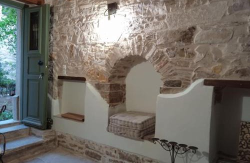 Mastichochoria Apartment | Τριώροφη οικία σε Μεσαιωνικό οικισμό