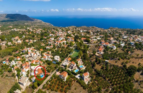 Kefalas Villa | 140 m² Villa ∙ 3 bedrooms ∙ 6 guests