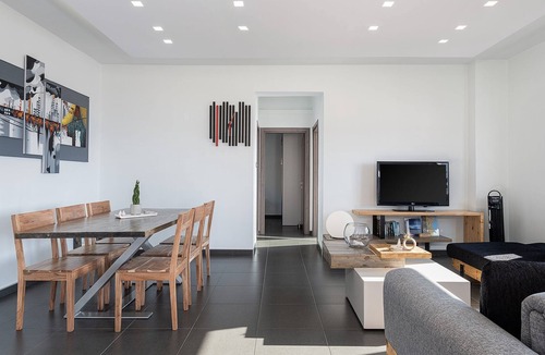 Halepa Apartment | 15'min walk from the center