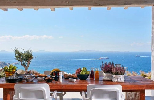 Faros Armenistis Resort | 176 m² Resort ∙ 4 bedrooms ∙ 8 guests