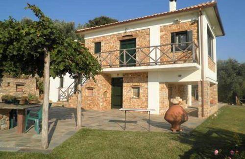 Pagoneri Villa | 180 m² Villa ∙ 3 bedrooms ∙ 7 guests