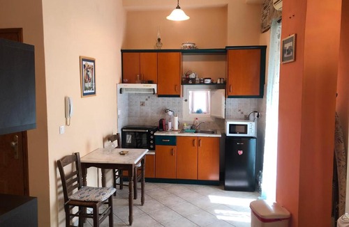 Ermoupoli Apartment | 1872 - Agnes, Cozy stony apartment with balcony