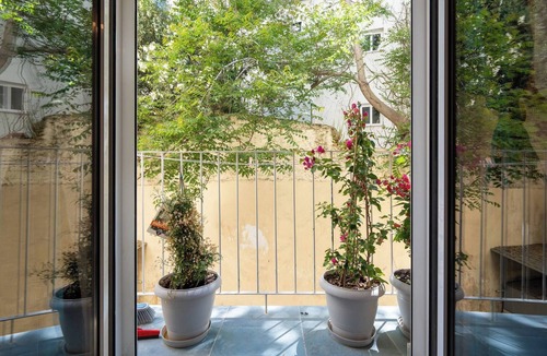 Petralona Apartment | 1BR Stylish Apt 20 Minutes from Acropolis