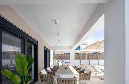 Panormos Villa | 280 m² Villa ∙ 5 bedrooms ∙ 11 guests