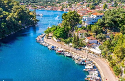 Koutsi Villa | 2bed villa w/ private pool 10 min walk from Loggos