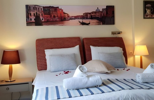 Gouvia House | 2BR Gouvia Apartment with Pool Access – Apt 6