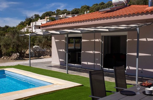 Agkouseliana Villa | 3-Bed Villa in Palaioloutra with private pool