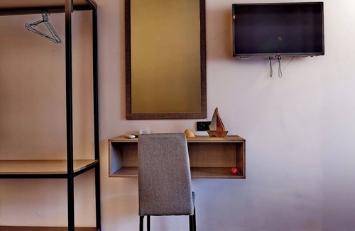 Aristotelis Apartment | 4 LEMONS LUXURY STUDIO 03
