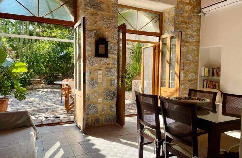 Areopoli Apartment | 55 m² Apartment ∙ 2 bedrooms ∙ 4 guests