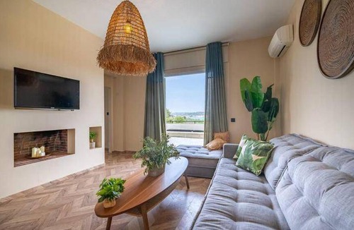 Bouzaiika House | 75 m² House ∙ 2 bedrooms ∙ 4 guests