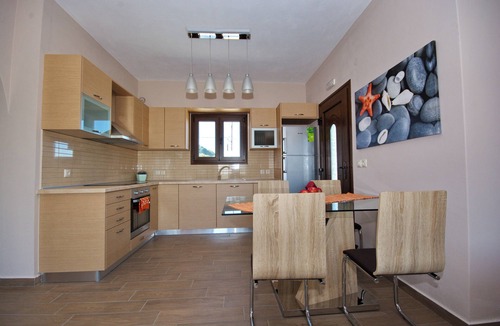 Alonissos House | A two floor villa 2 min.drive from the center of the island and the old town.