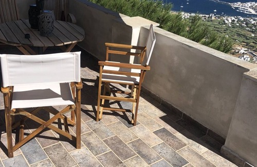 Serifos House | A typical cycladic house in the heart of Chora overseeing Serifos' harbor
