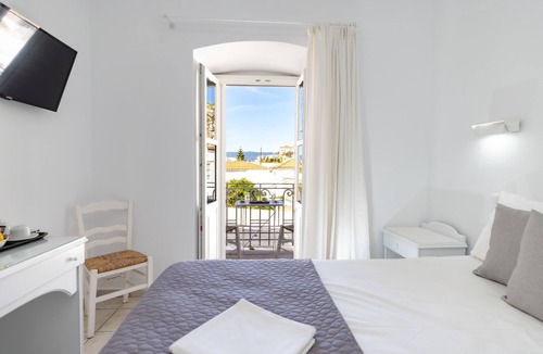 idhra Hotel | Achilleas Pension