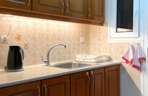 Kokkoni Cottage | Aethera Maisonette Family-Friendly Maisonette with Large Garden & BBQ in Kokoni