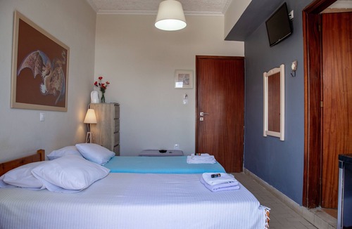 Agia Marina Hotel | Affordable double room w/sea view on Agia Marina beach