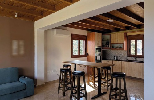 Karpathos House | Afiartis House: Detached house in an idyllic side valley.