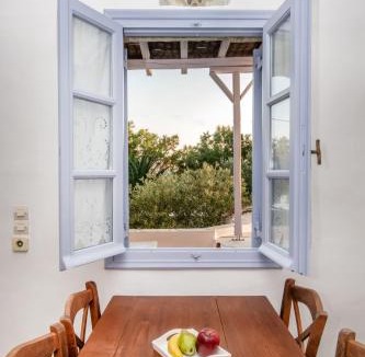 Agios Romanos House | Agrelia Seafront Residences