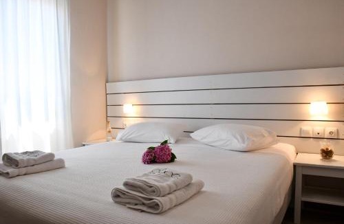 Agios Ioannis House | Akro Rooms