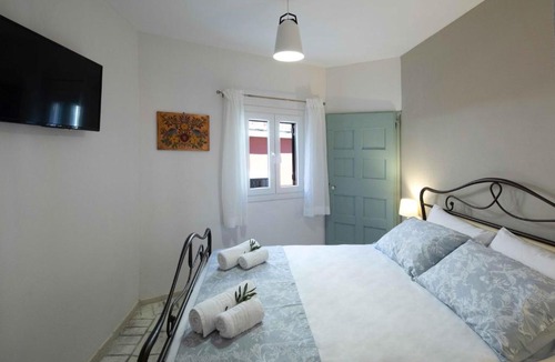 Doukades House | Alia house