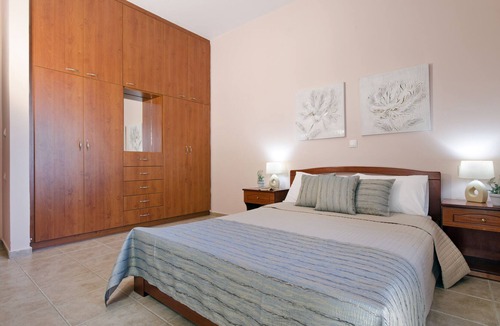 Almyrida Villa | ALIMEDON Villa in the Sea ​​Breeze