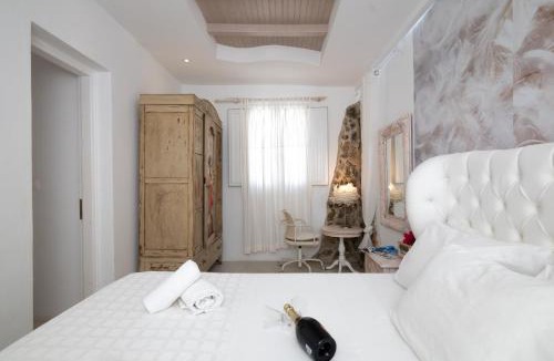 Ornos Apartment | Almyra Home