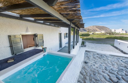 Agios Georgios House | Amanecer Apartments – Levantes | Romantic Jacuzzi Apartment