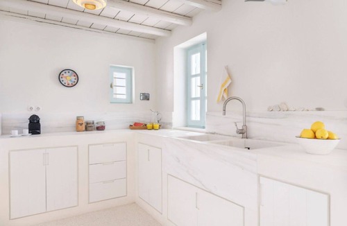 Tourlos Villa | Amazing Mykonos Villa | Villa Omega | 6 Bedrooms | Panoramic Sea Views