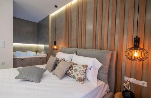 Polichrono Apartment | Anastasia's Studios