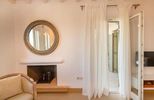 Agios Fokas Villa | Anemofoto House - Cycladic Villa with Private Pool