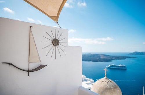 Fira Hotel | Angel Luxury Suites