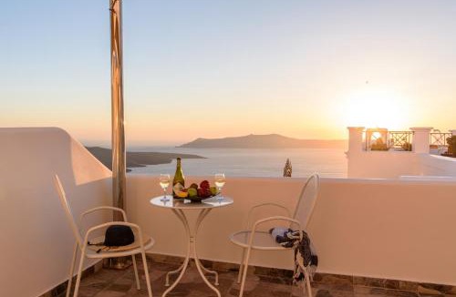 Fira Hotel | Angel Luxury Suites