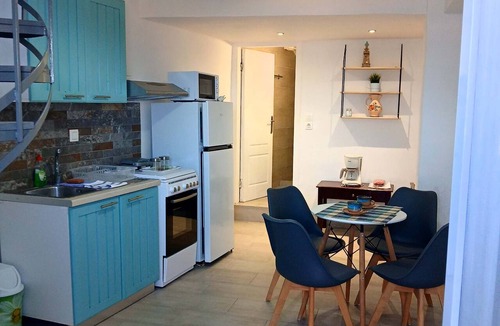 Koroni Condo | Angira 3 Seaview Escape - Koroni Sunny Getaway