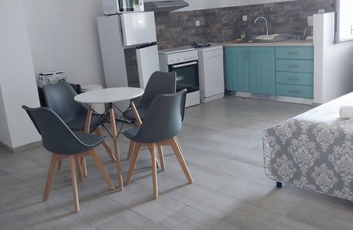 Koroni Condo | Angira 4 Seaview Escape - Koroni Summer Getaway