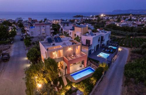 Kato Galatas Villa | AnnaBoutique Villa Beach, Heated Private Pool & BBQ