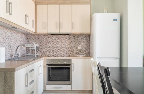 Katomerion Apartment | Apartment 'By The Sea 1' with Private Garden